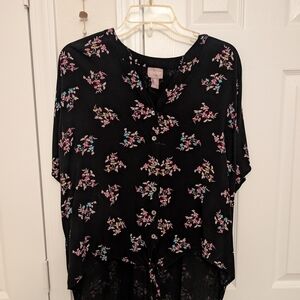 Chico's Black Short Sleeve Boxy Blouse